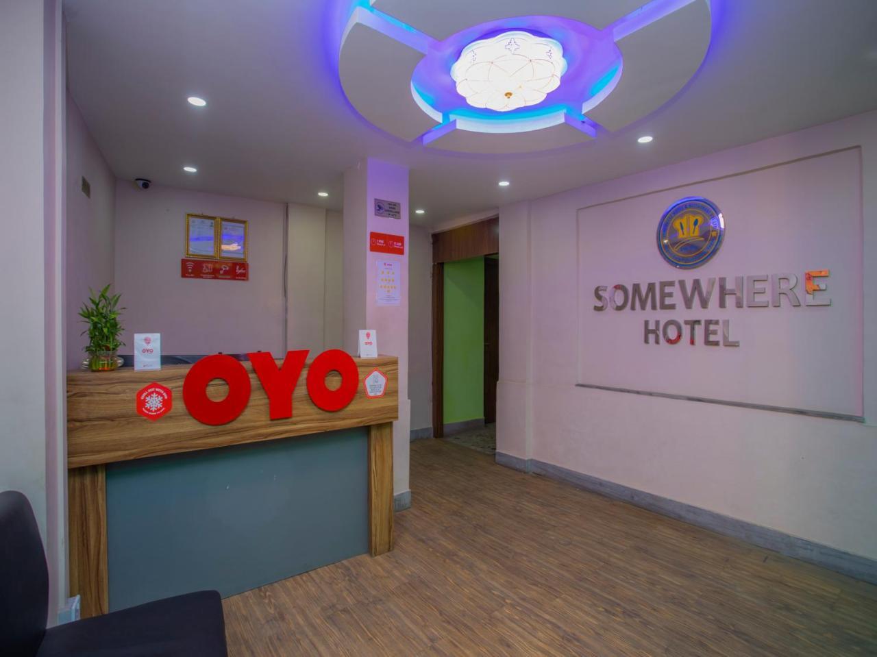 Oyo 146 Somewhere Hotel & Resturant Kathmandu Exterior foto